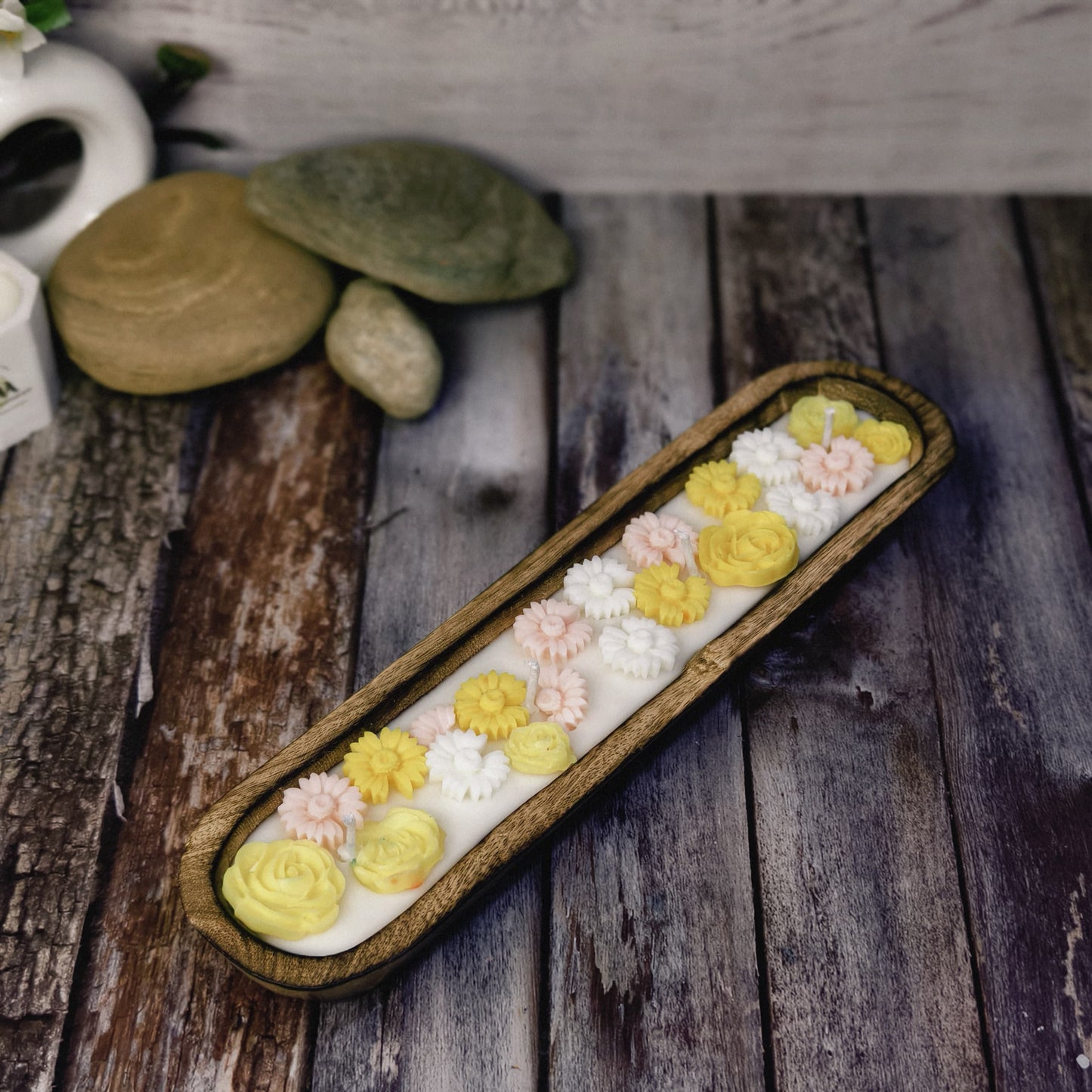 Serenity Tray Candle – Wooden Décor Edition