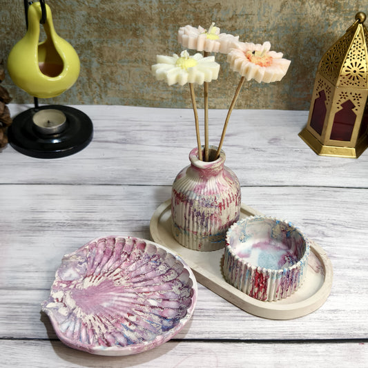 Marble Bloom – Elegant Candleware Set