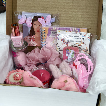 Blush Bloom – Pink Gift Box for Girls / Sisters