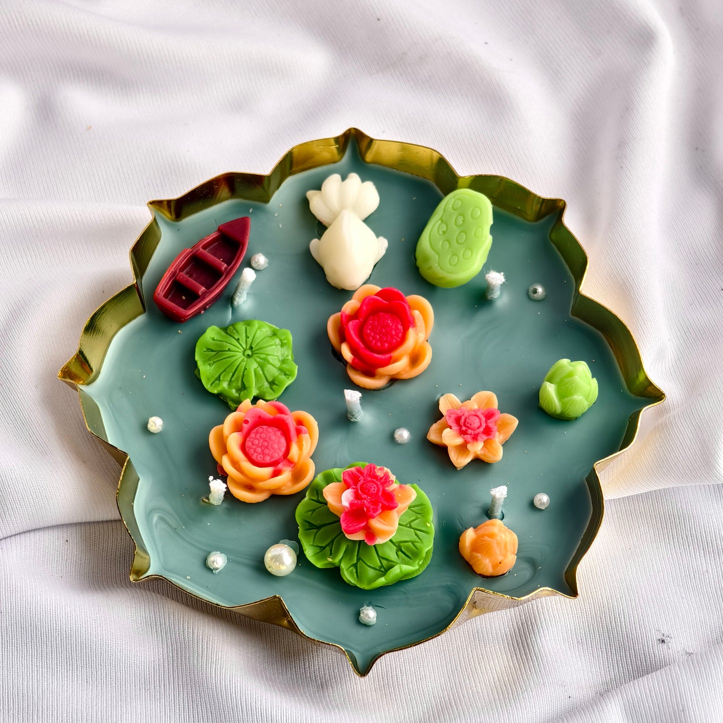 Lotus Pond-Themed Soy Wax Candle Bowl