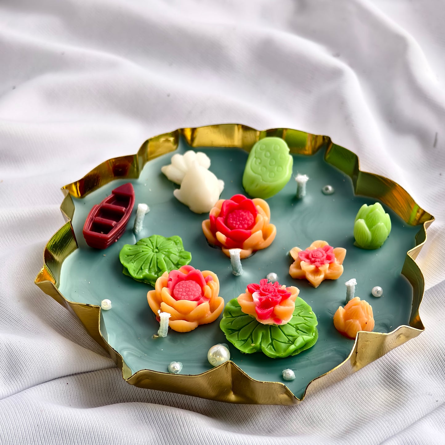Lotus Pond-Themed Soy Wax Candle Bowl