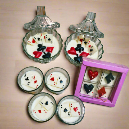 House of Cards – Festive Poker Candle Set