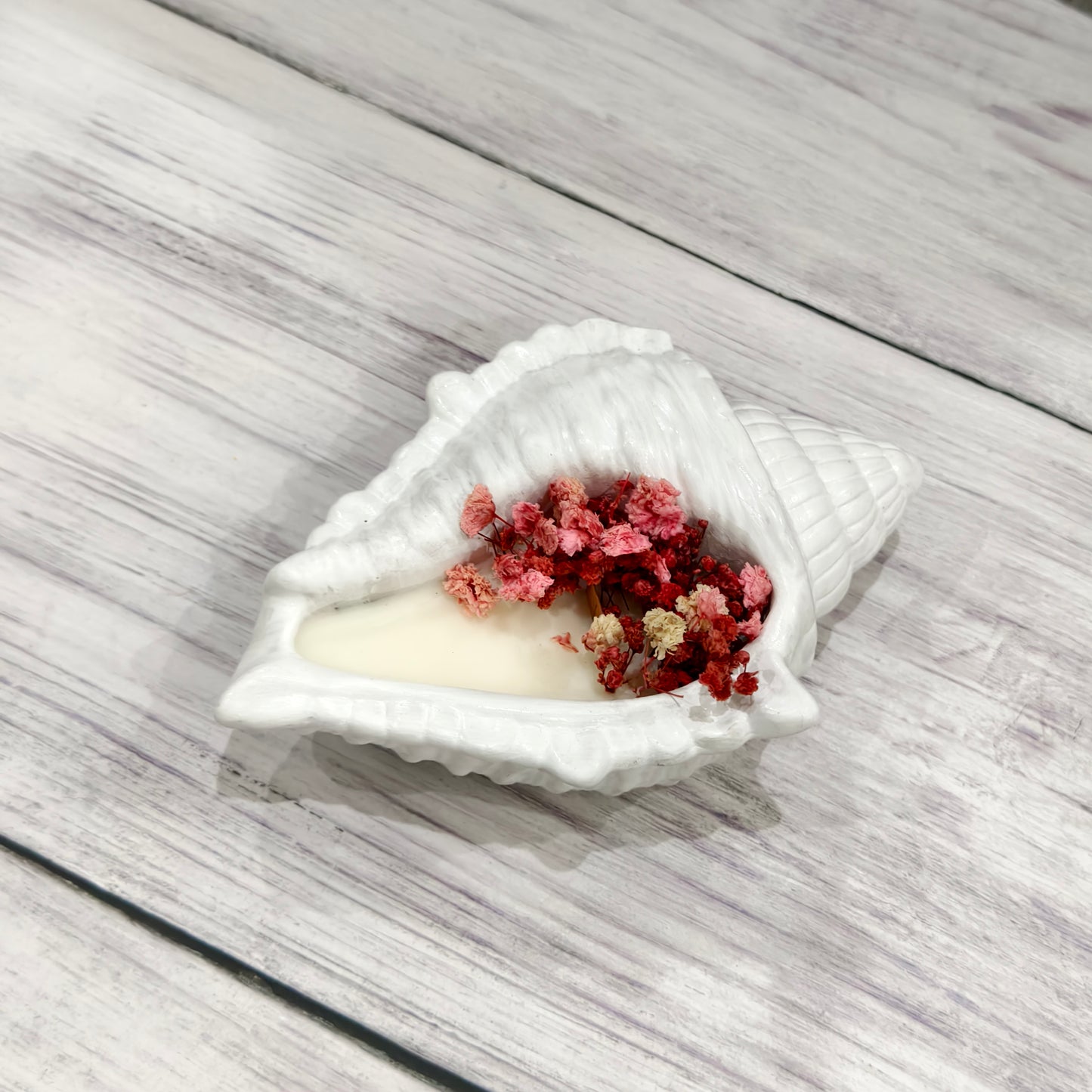 Spiritual Shell Candle – Floral Soy Glow