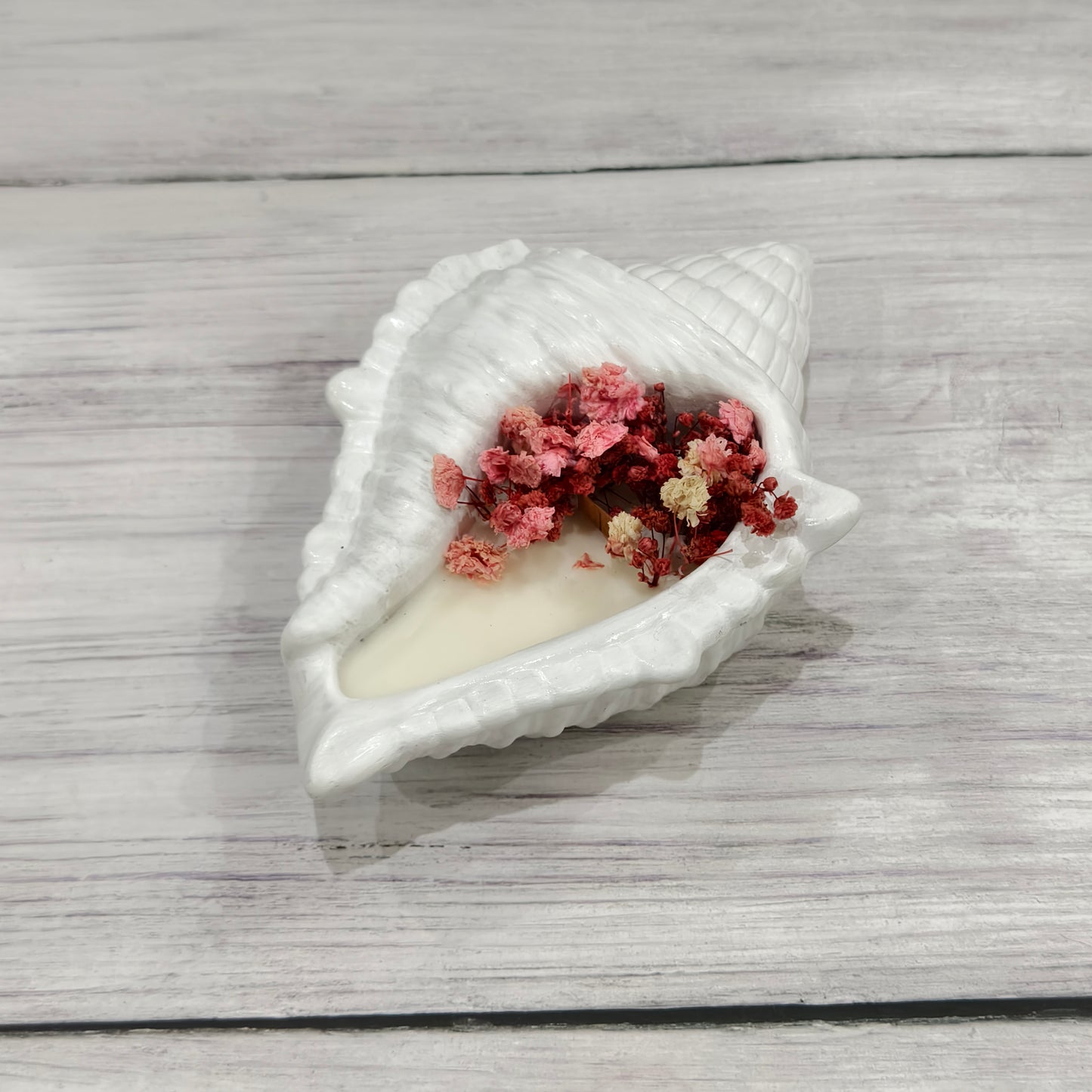 Spiritual Shell Candle – Floral Soy Glow