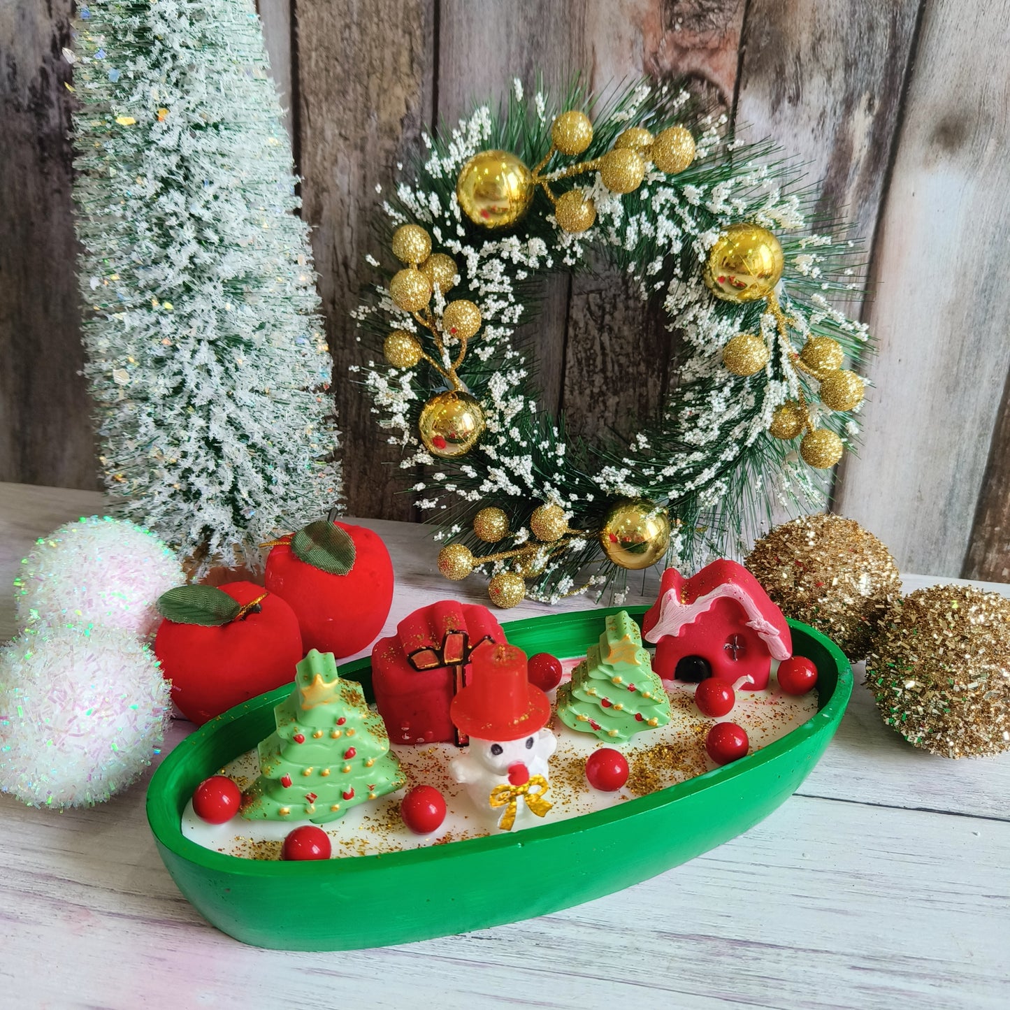 Santa's sleigh  | Christmas Themed Boat Candle