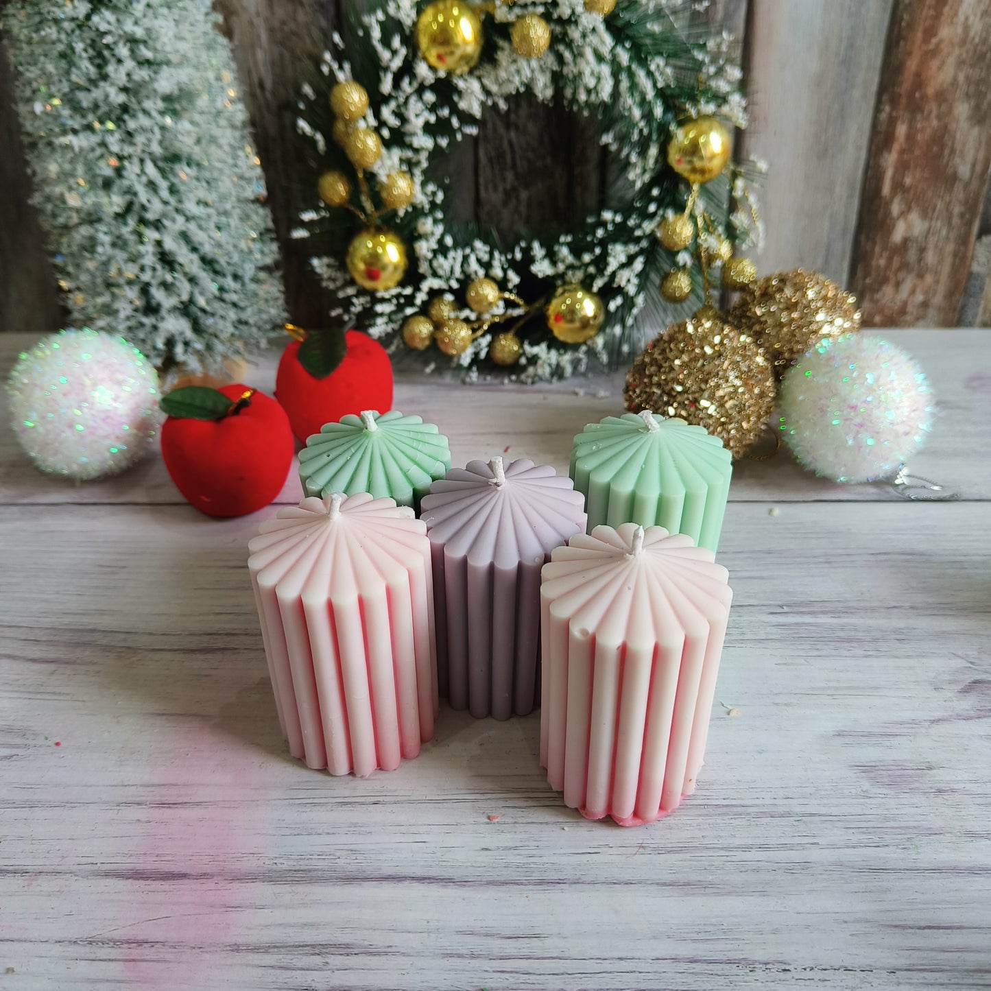 Minimalist Christmas Candles | 1pc