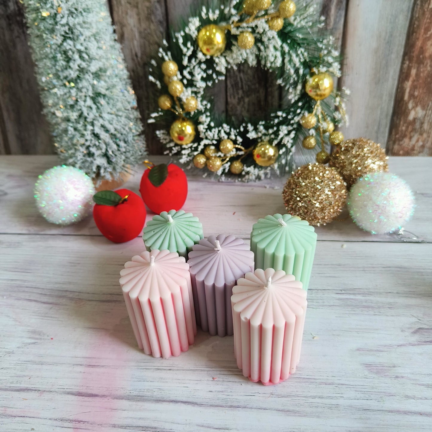 Minimalist Christmas Candles | 1pc